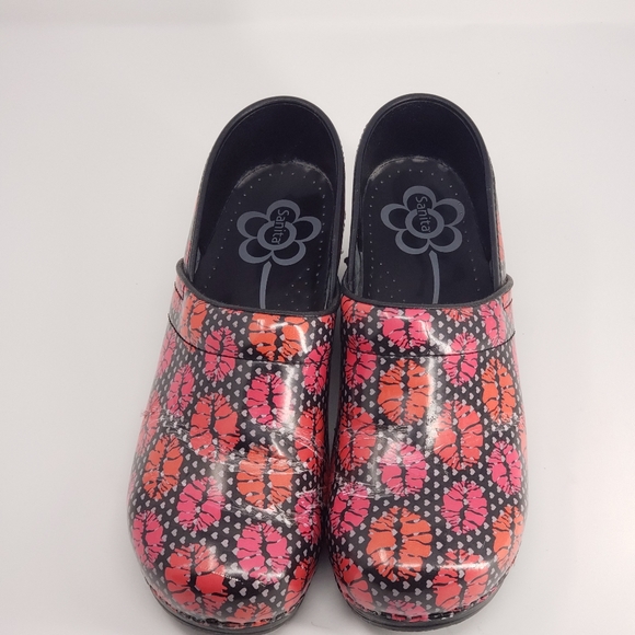 Sanita  lip clogs - Picture 2 of 8